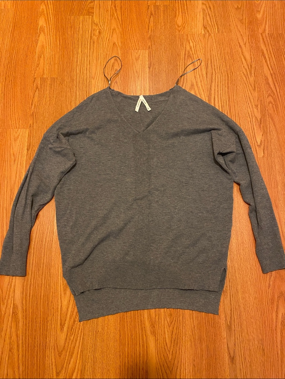 Dreamers Gray V Neck Sweater GUC in Size Small/Medium
